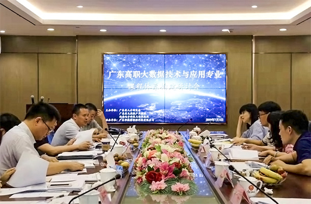 15230257se7l-.jpg 15230257se7l-.jpg