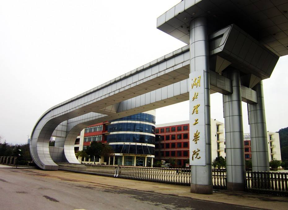 学校.jpg