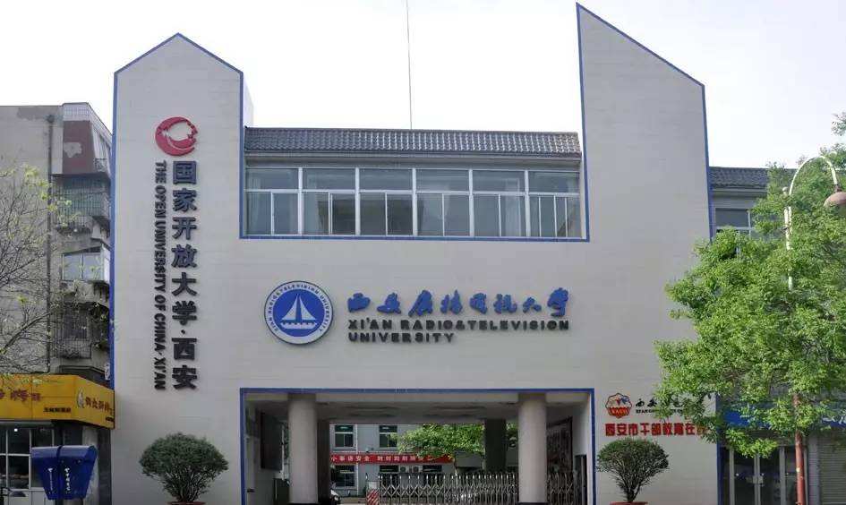 学校.jpg