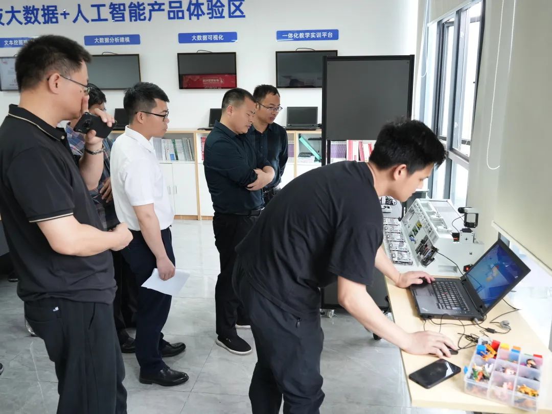 微信图片_20230418093338.jpg 微信图片_20230418093338.jpg