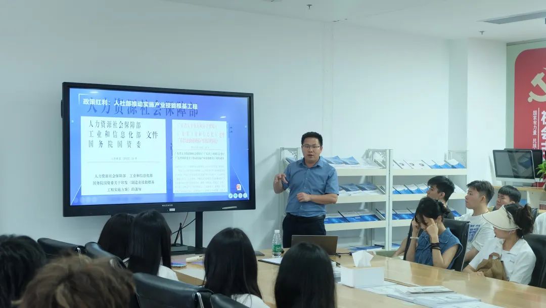 640 (1).jpg 640 (1).jpg